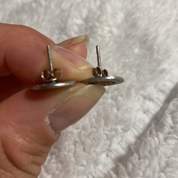 Hand made and signed Sterling 925 Sunflower Studs - Picture 10 of 11